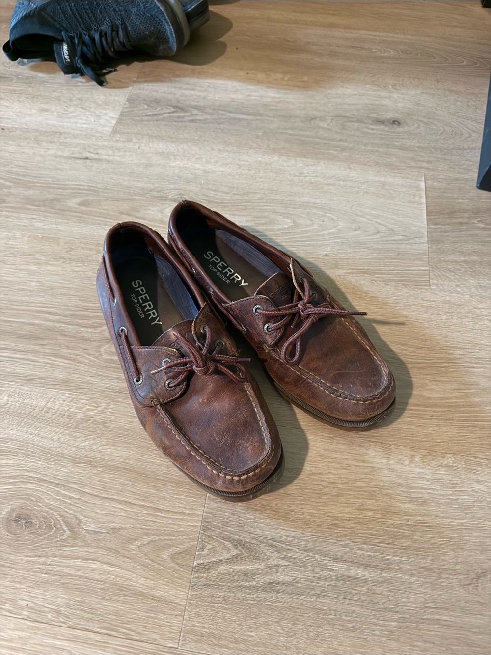 Sperry Men's Brown Leather 2-Eye Boat Shoes